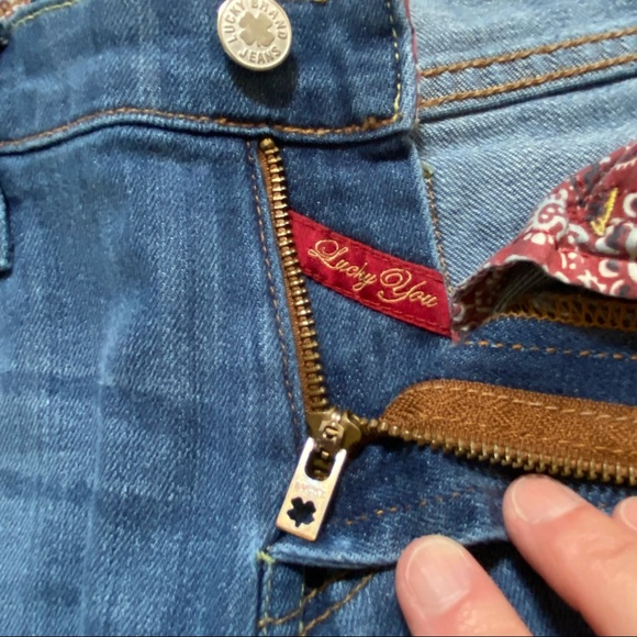 Lucky Brand Golden State Crop Jeans with Distressing Size 4/27 - Picture 7 of 12